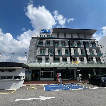 The Concept Hotel Melaka City Malacca Exterior foto